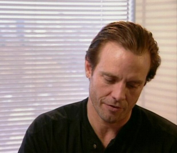 James Cameron
Keywords: director_james_cameron