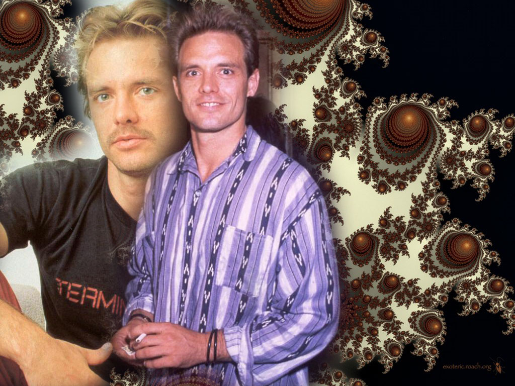 Michael Biehn - Candid by Iran
Keywords: candid_art;candid_wpr