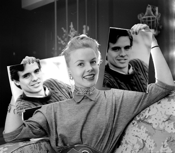 Michael Biehn - Candid Art by Kaylah
Keywords: candid_art