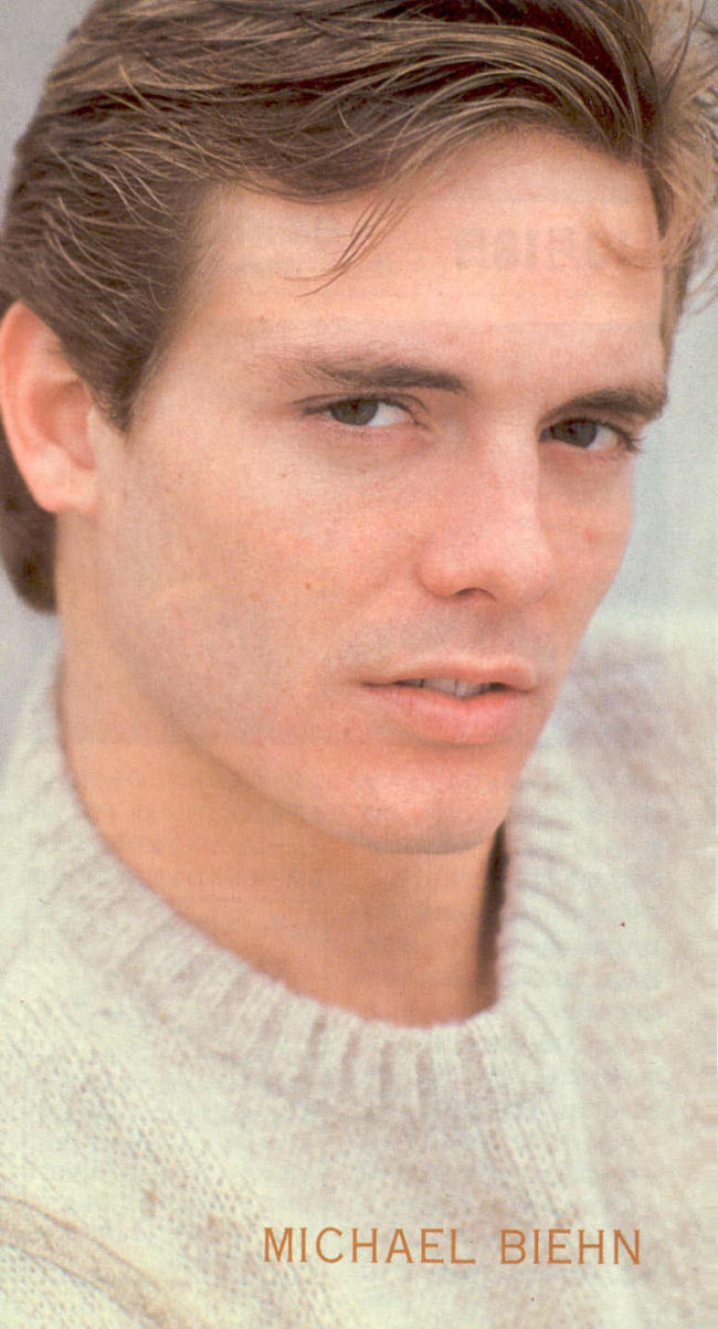 After Dark January 1981 - New Stars: Film - PAGE 3
Keywords: ;media_review;the_fan_media;candid_img