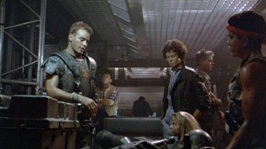 ALIENS

