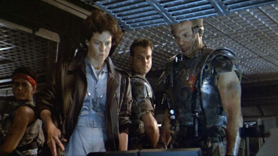 ALIENS
