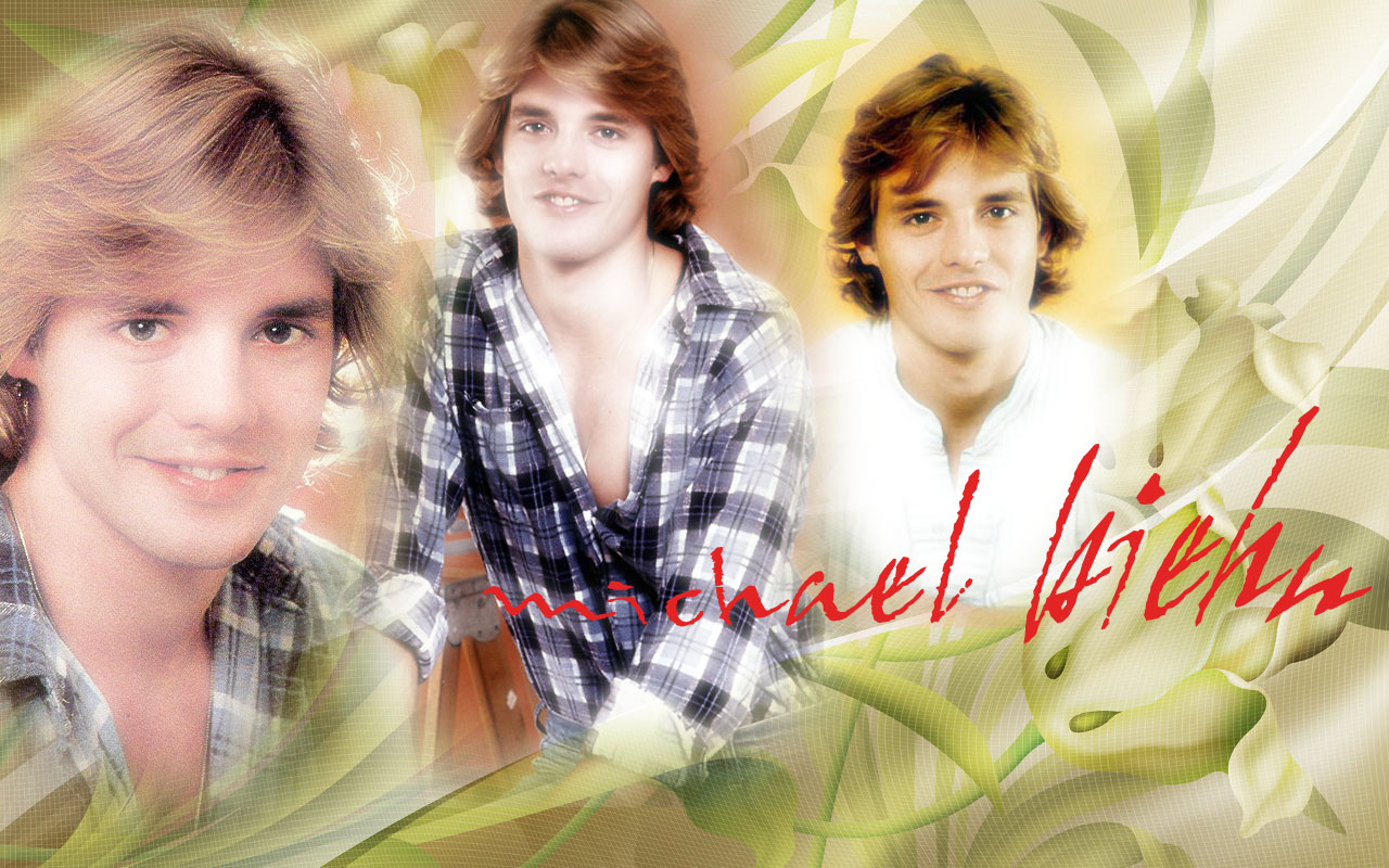 Michael Biehn - Candid by Iran
Keywords: candid_art;candid_wpr