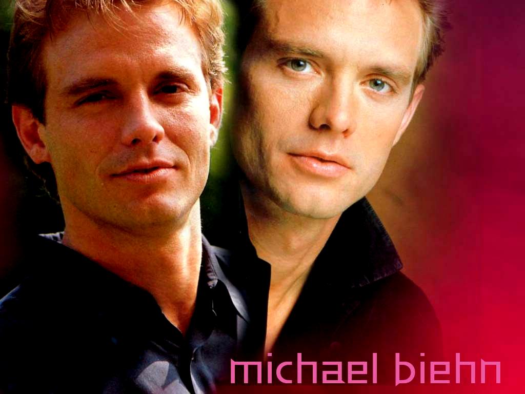 Michael Biehn - Candid by Iran
Keywords: candid_art;candid_wpr