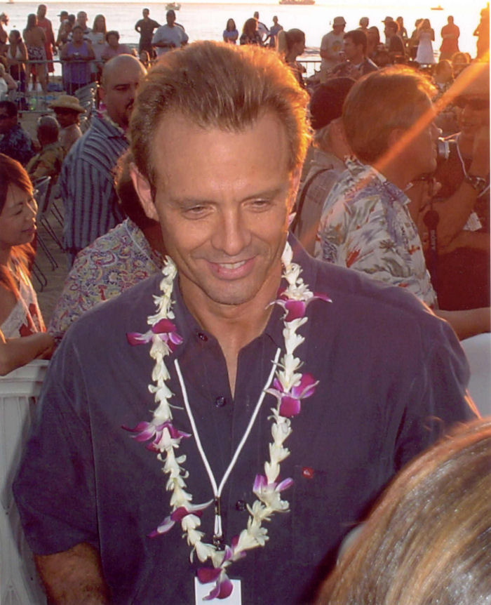 candid068
Keywords: all_mb_images