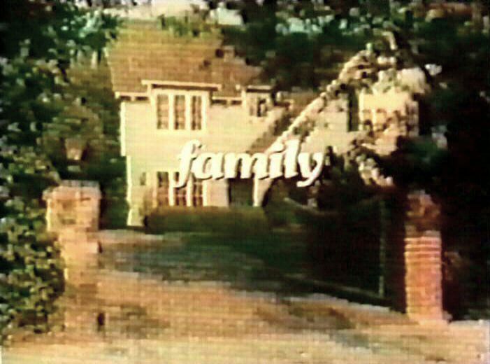 family001

