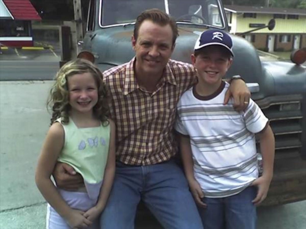 Saving Grace B Jones
Keywords: saving_grace_img